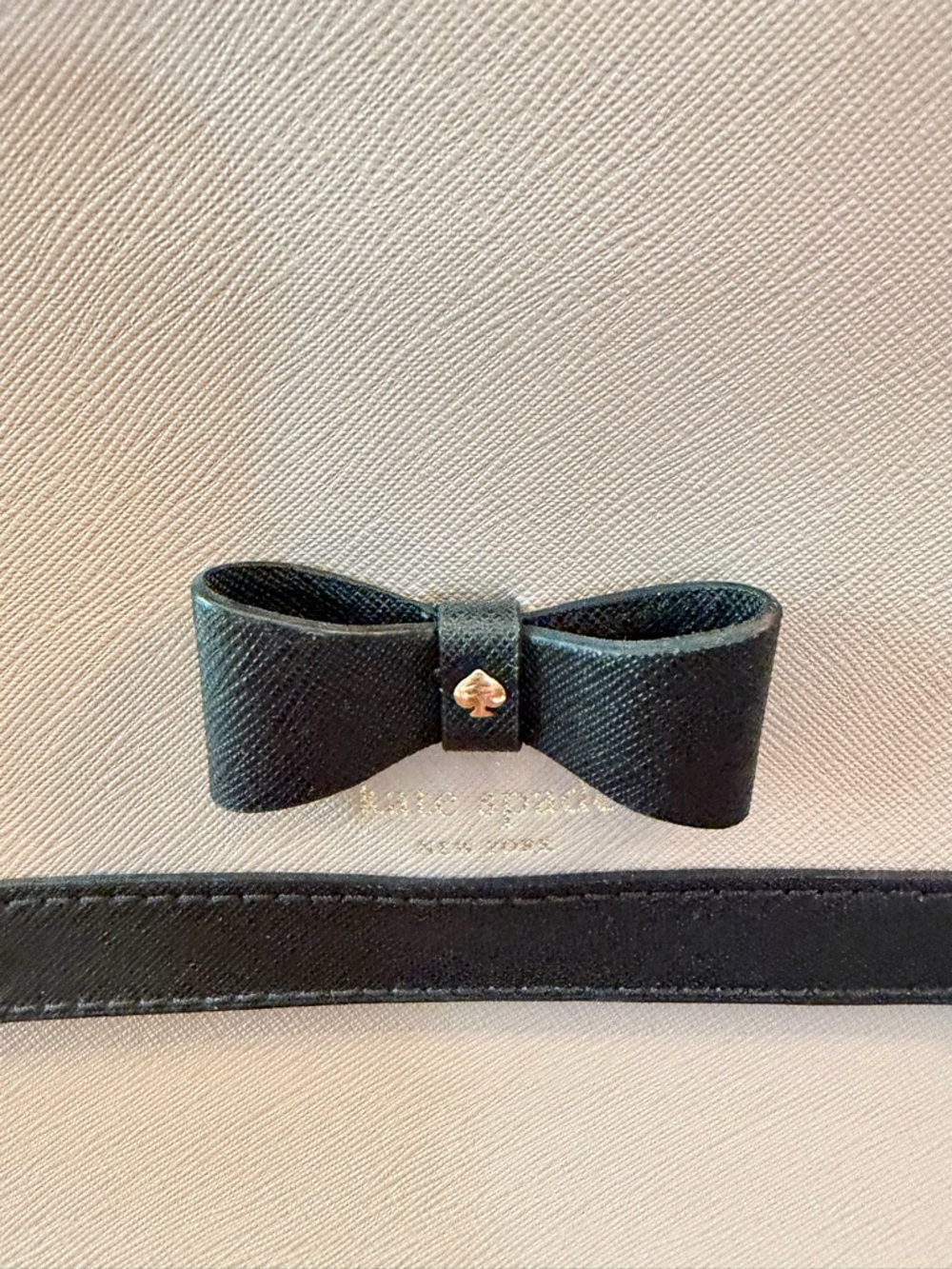 Kate Spade ♠️ Hazel Court Mason Tote Open Top, w/ Side Zip Pockets. Like New - Picture 2 of 7